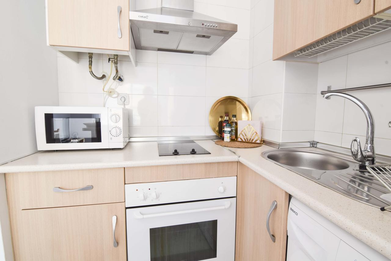 P&P Apartaments Carrera De Capuchinos Málaga Exterior foto