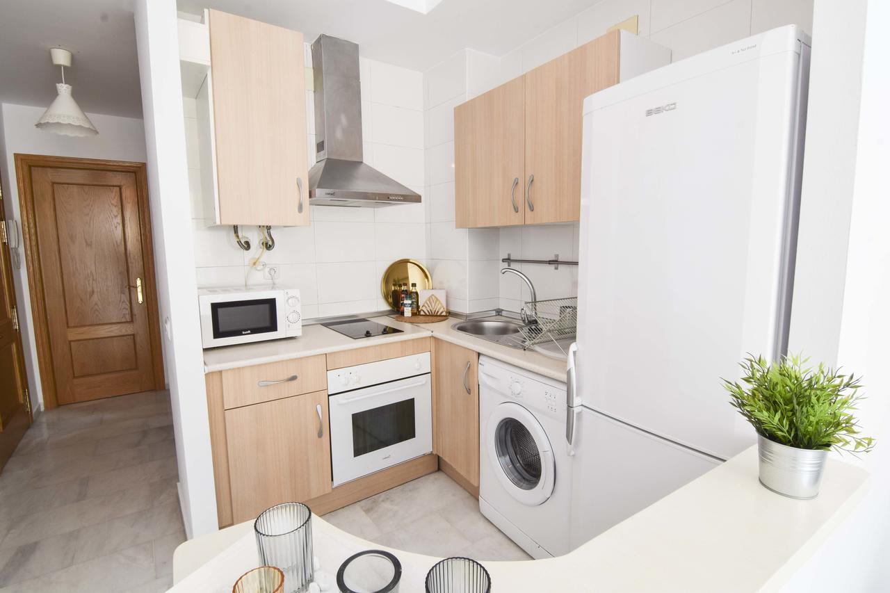 P&P Apartaments Carrera De Capuchinos Málaga Exterior foto