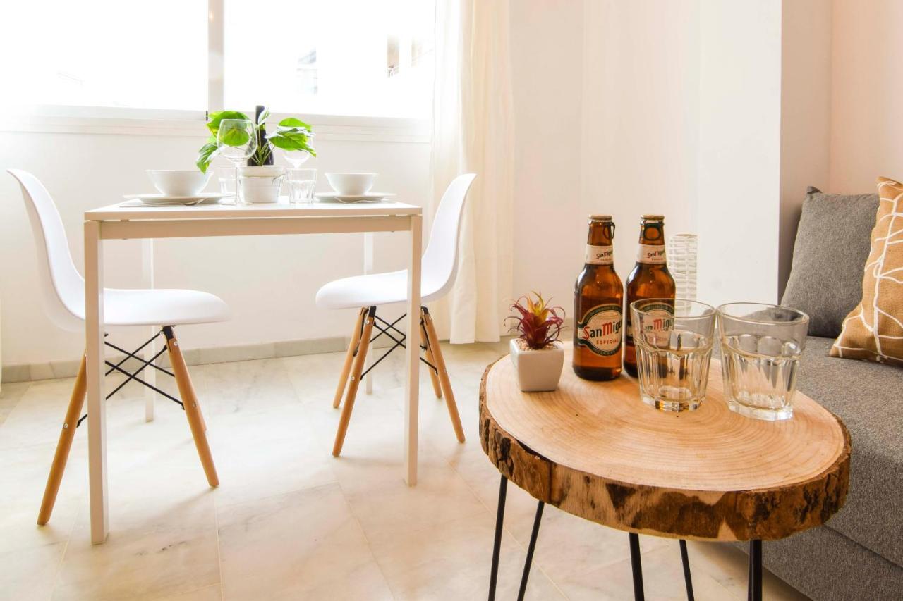 P&P Apartaments Carrera De Capuchinos Málaga Exterior foto